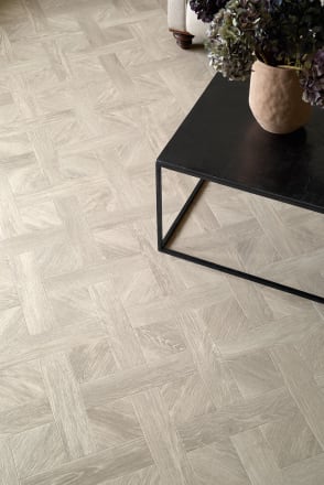 23368-fs7w8470-gotland-oak-